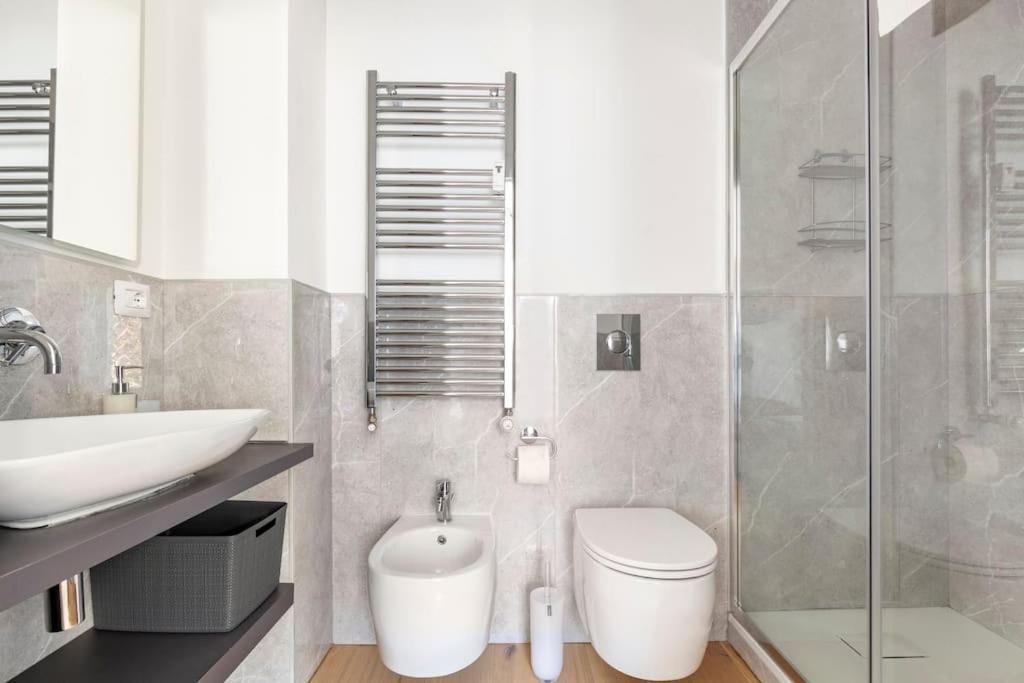 דירות Bright Terrace In Milano מראה חיצוני תמונה